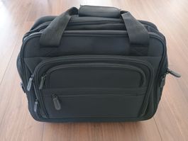 Rollkoffer Reisetasche