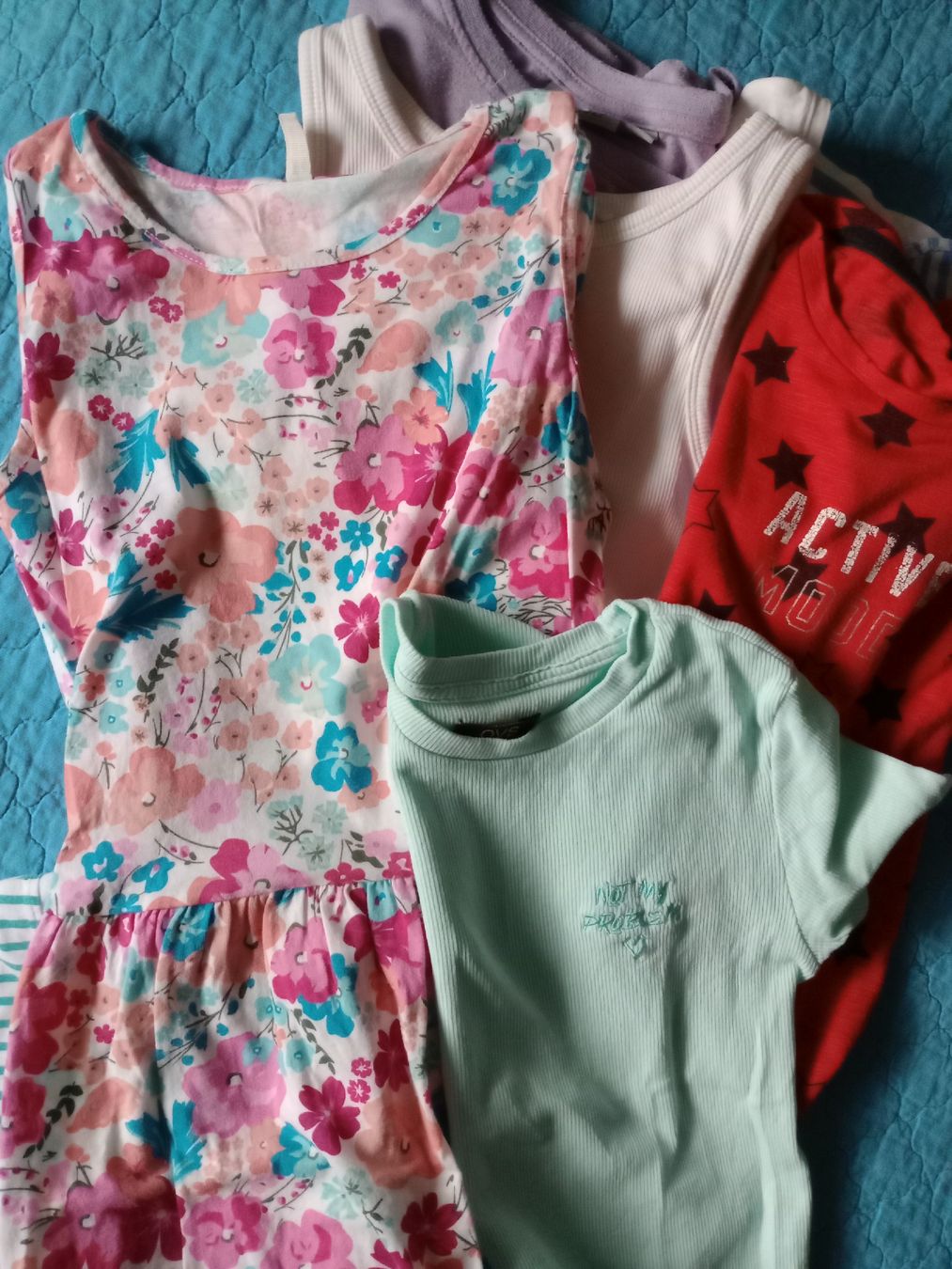 Lotti & Set di vestiti: Sommer Mix gr. 146-152 – Usato da Castel San Pietro venduto da misha05 8