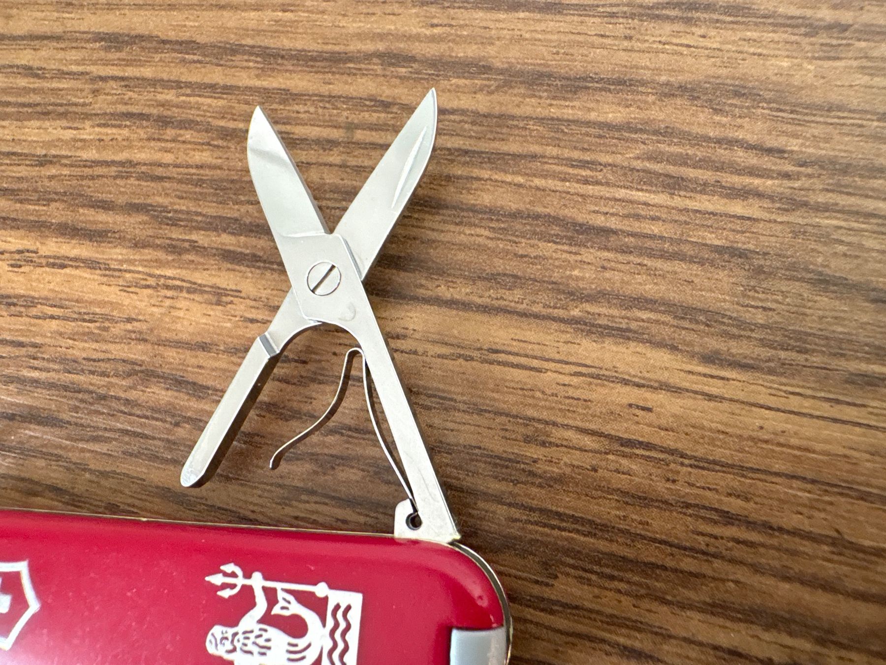 Victorinox Coltelli tascabile: VICTORINOX - Classic - Sackmesser - Sternzeichen Wassermann – Usato da Andwil SG venduto da Rainboli 5