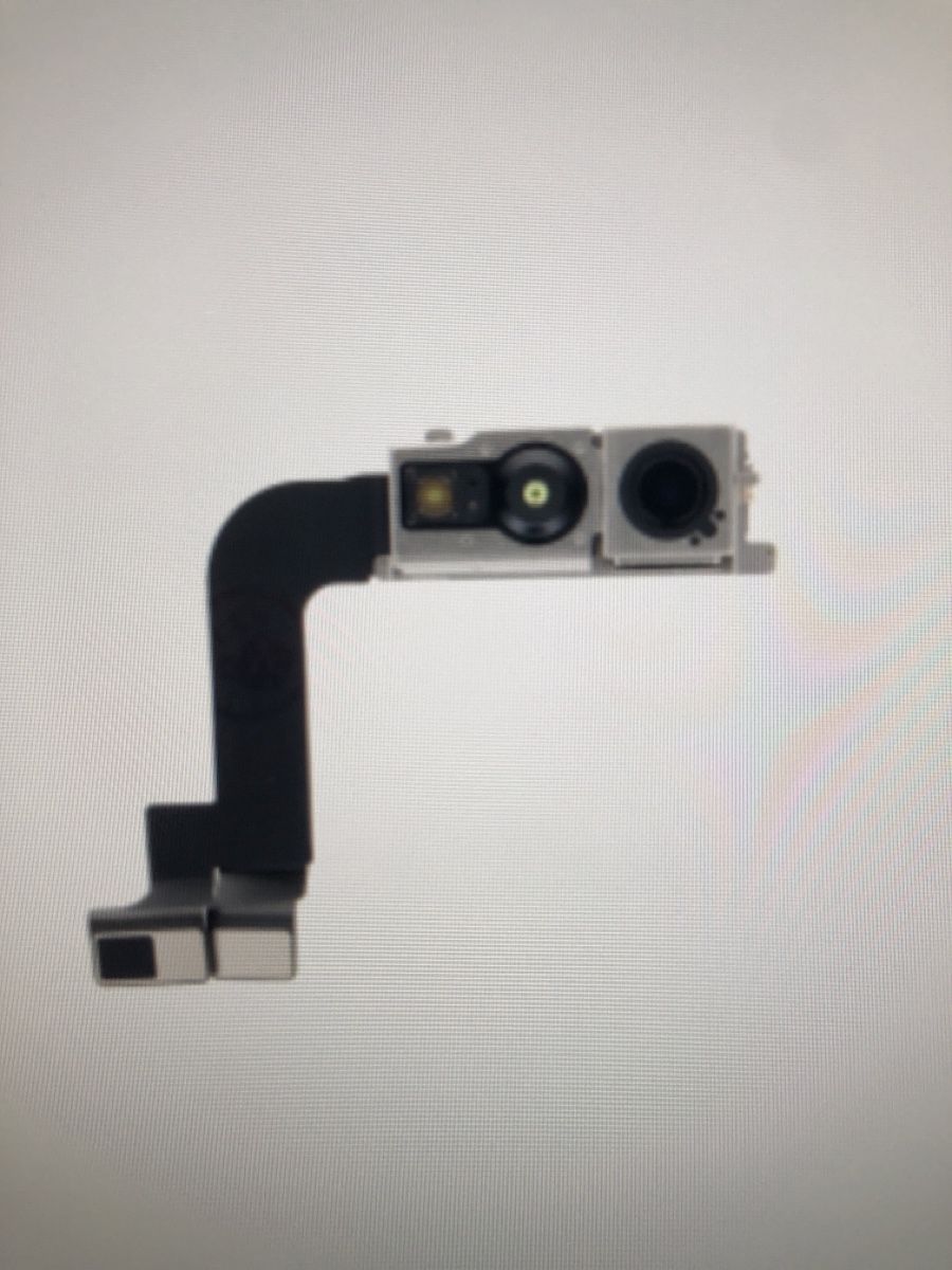 Apple Telefoni cellulari / Smartphones: Iphone 15 pro max Front Camera with iR  – Nuovo e nell'imballaggio originale da bern venduto da reptechnic