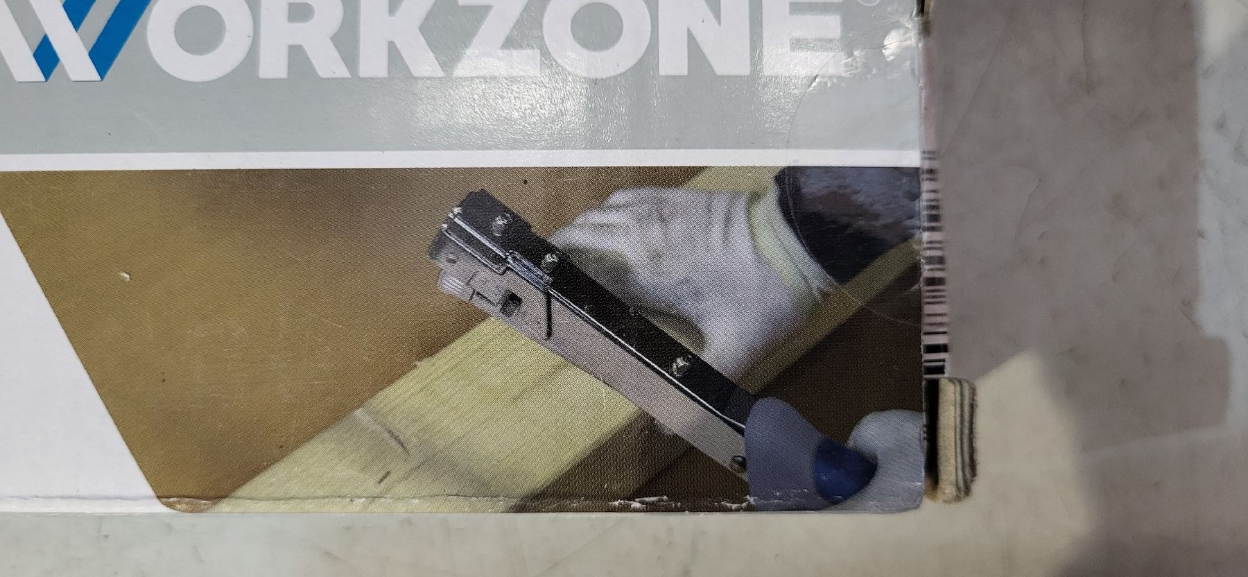Bostitch Tutti gli attrezzi: Hammertacker – Nuovo e nell'imballaggio originale da Konolfingen venduto da Bio-suisse