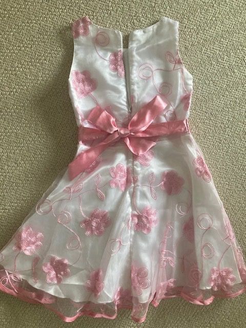 Vestiti & Gonne: Festliches Mädchen Kleid – Usato da Safnern venduto da mutti2289 3