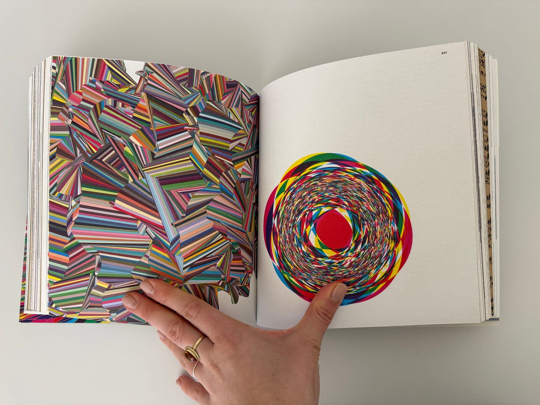 Bücher: Maeda & Media 2000 – Gebraucht aus Bern von consign_agency 3