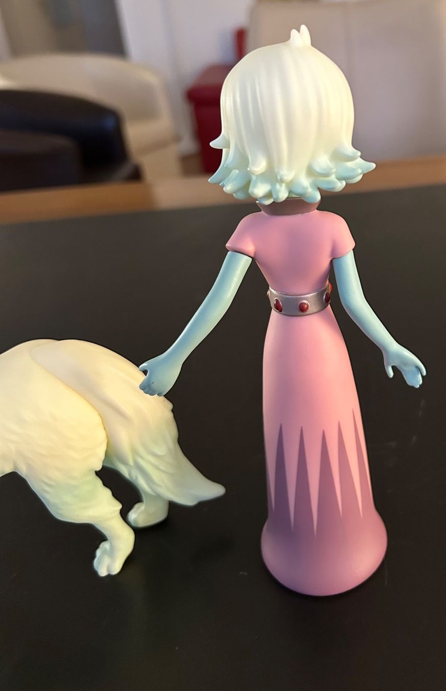 Statuette: Kidrobot Astra and Orbit by Tara Mac Pherson – Usato da Zumikon venduto da tuna007 4