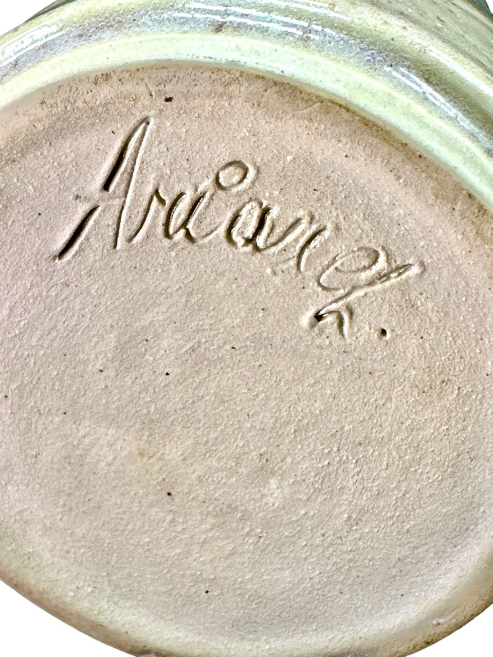 Vasen & Gefässe: Grand vase soliflore brutaliste en grès. Signé – Gebraucht aus Morges von deco.vintage 8