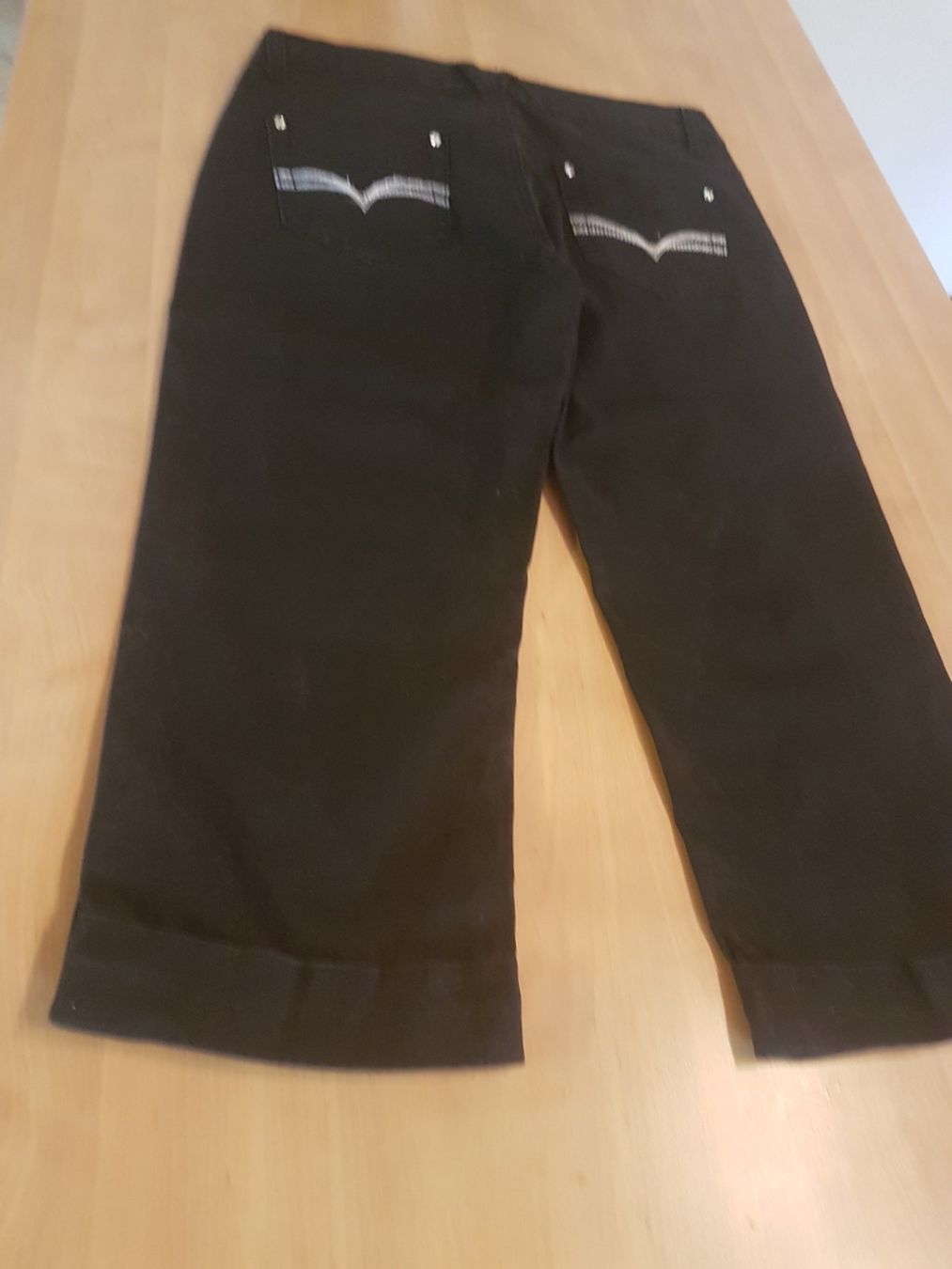 Hosen: Pantalon 3/4 taille 36 marque Lestand 95% coton – Gebraucht aus Villiers von san_jn5w 2
