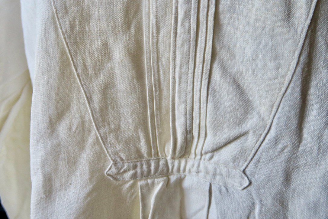 Camicie: antikes Leinenhemd, Theater, Hemd – Usato da Schwanden i. E. venduto da luvia01