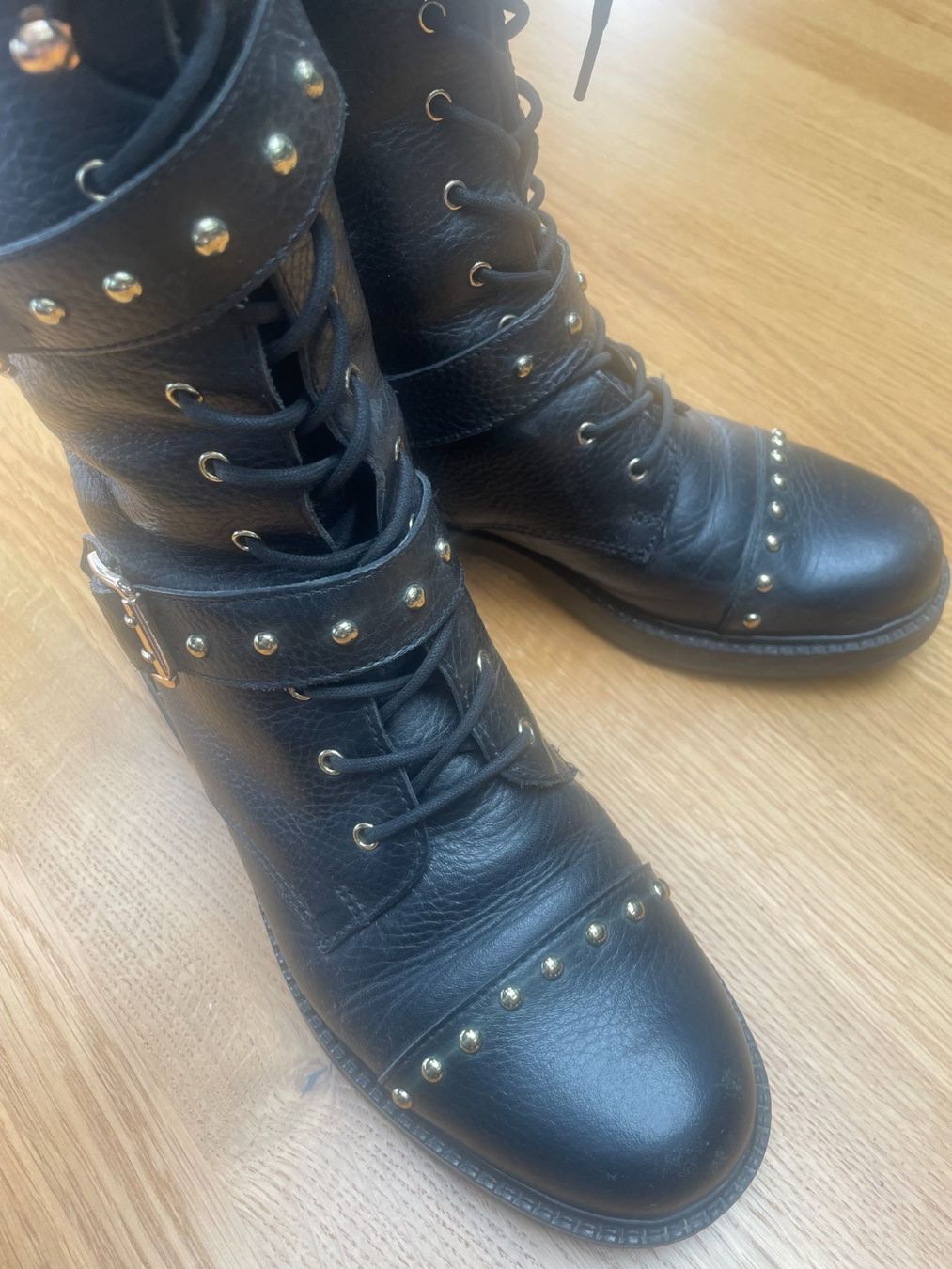 Scarpe da donna: Damen Lederstiefel – Usato da Zumikon venduto da jensbehlau81