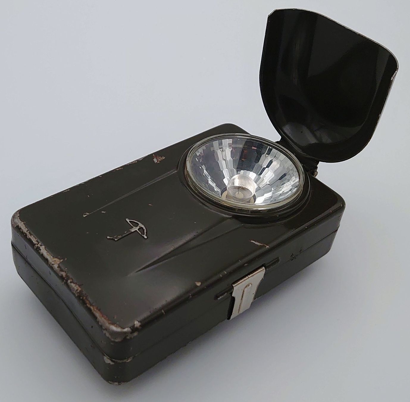 Lampen: Elves - Militärtaschenlampe – Gebraucht aus Biel/Bienne von TheShop4U 1