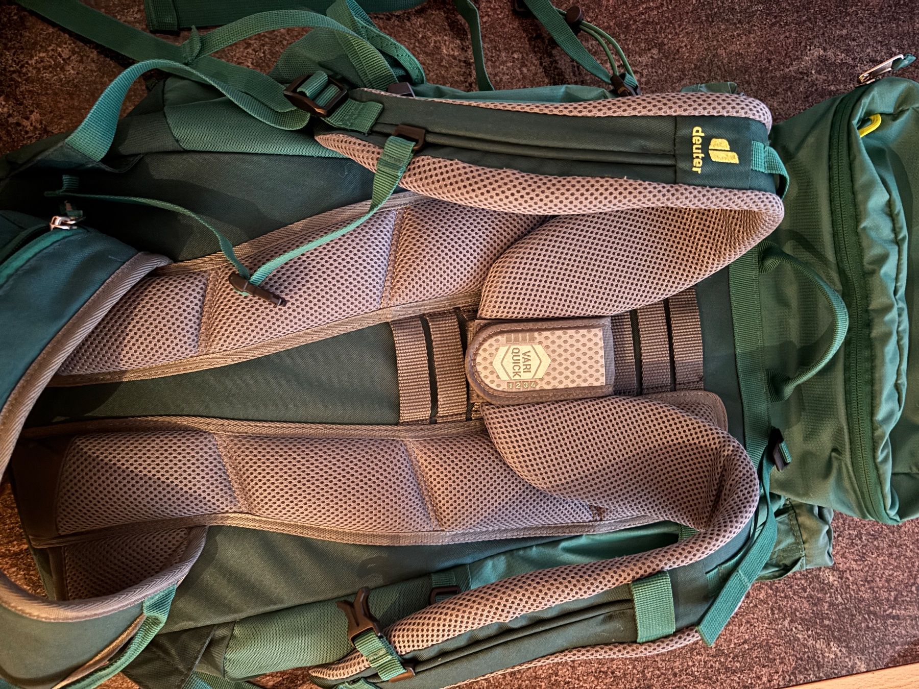 Deuter Borse & Zaini: Deuter Fox 40 Kinderrucksack – Usato da Hasliberg-Hohfluh venduto da Adbu13 3