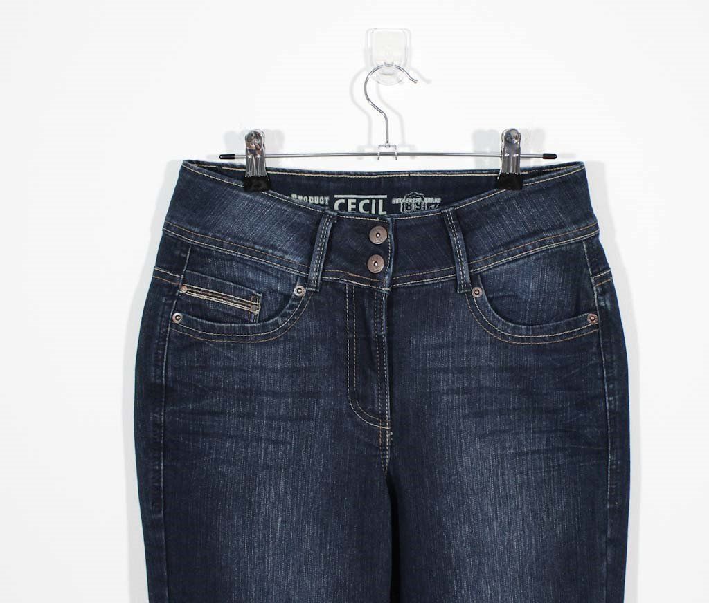 Cecil Jeans: CECIL Jeans TORONTO Gr. 28 – Gebraucht aus Belp von caramel-secondhand 1
