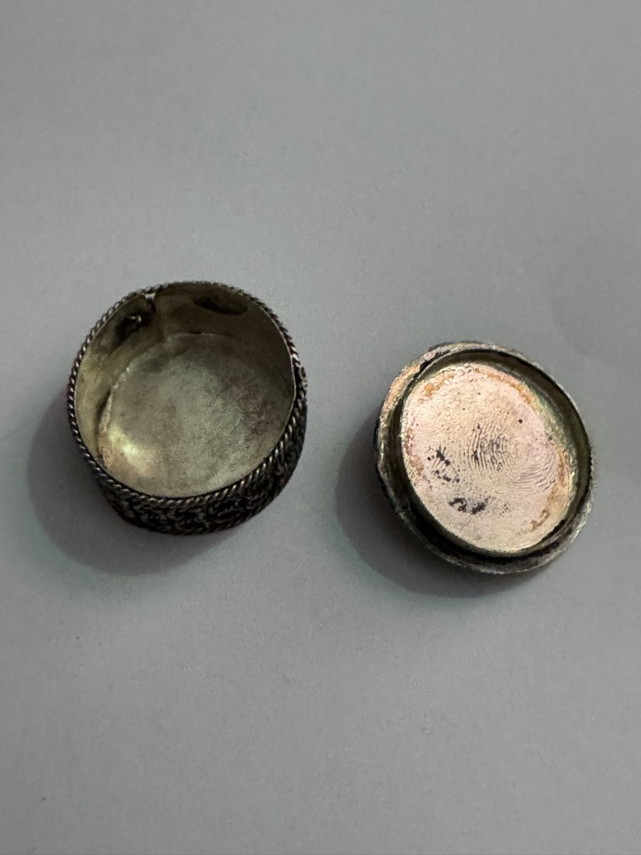 Sonstige Kosmetik & Pflege: Silber Pillendose mit Onyx – Gebraucht aus Muttenz von einfach-schoen 1