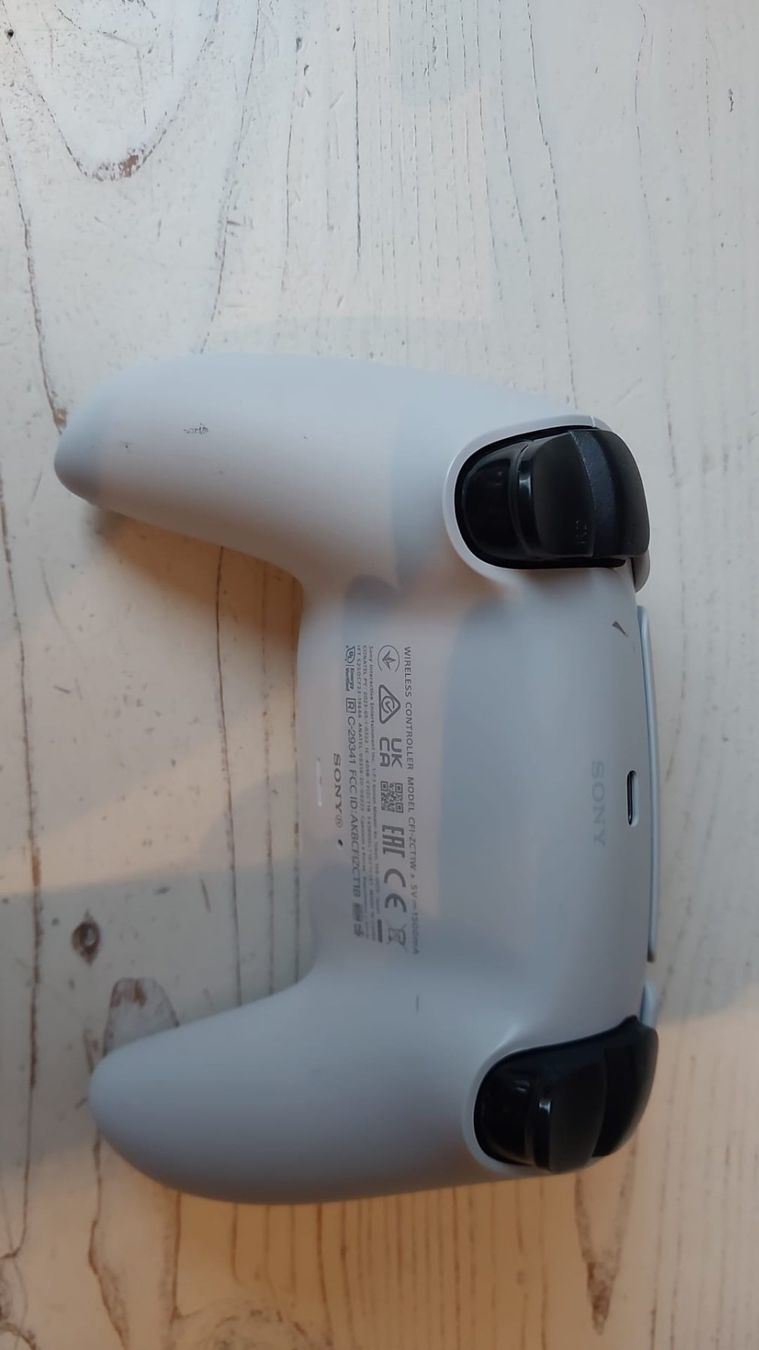 Sony Controller: PS5 Dualsense Controller mit TMR-Joysticks – Usato da Henggart venduto da Jan073 2