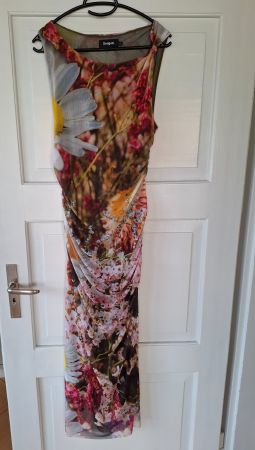 sehr schönes Maxikleid Sommerkleid Blumen Desigual L 40 42