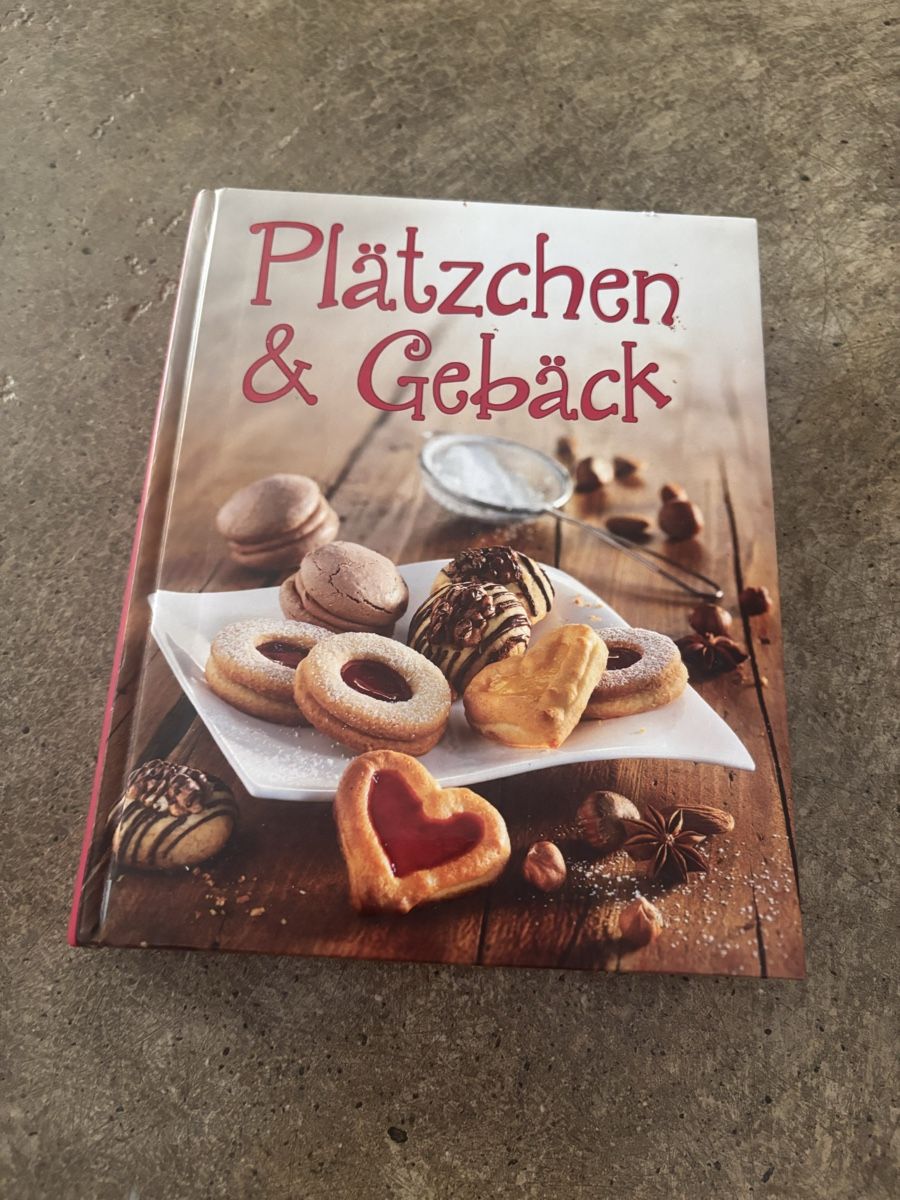 Libri: Plätzchen & Gebäck Kochbuch guter Zustand – Nuovo (secondo la descrizione) da Anglikon venduto da Zwergli_92