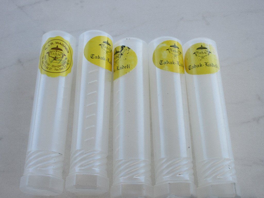 Sigari: 4 Zigarren Tubos und 2 Cutter – Usato da Zug venduto da roche72 1