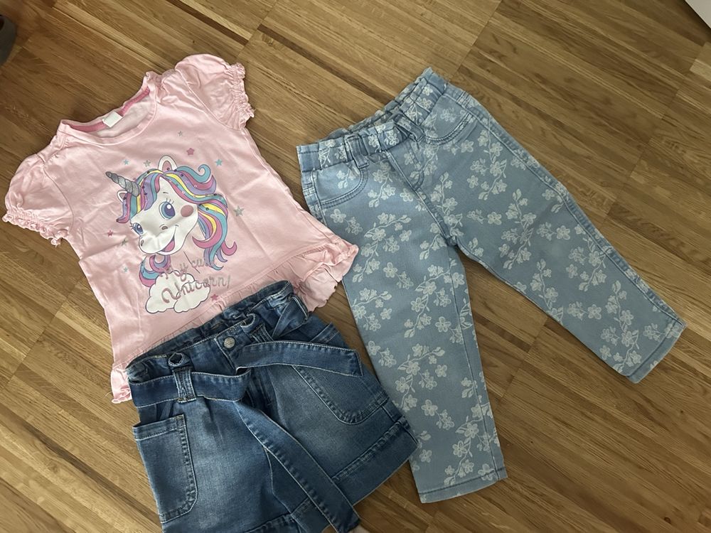 Lotti & Set di vestiti: Mädchenkleider Gr.92 – Usato da Flüelen venduto da Lulu2204