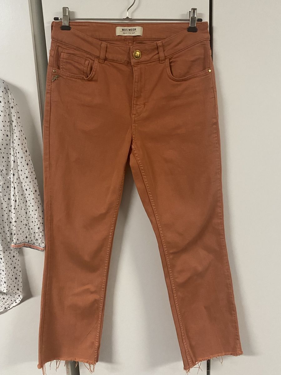 Mos mosh Jeans: Stretchjeans Mos Mosh abricot Gr. 38 – Gebraucht aus Biel-Benken BL von PANORMUS