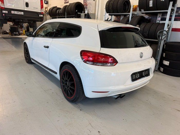 VW Automobili: VW Scirocco 2.0 TSI – Usato da Hünenberg venduto da Auto-Klinik01 3