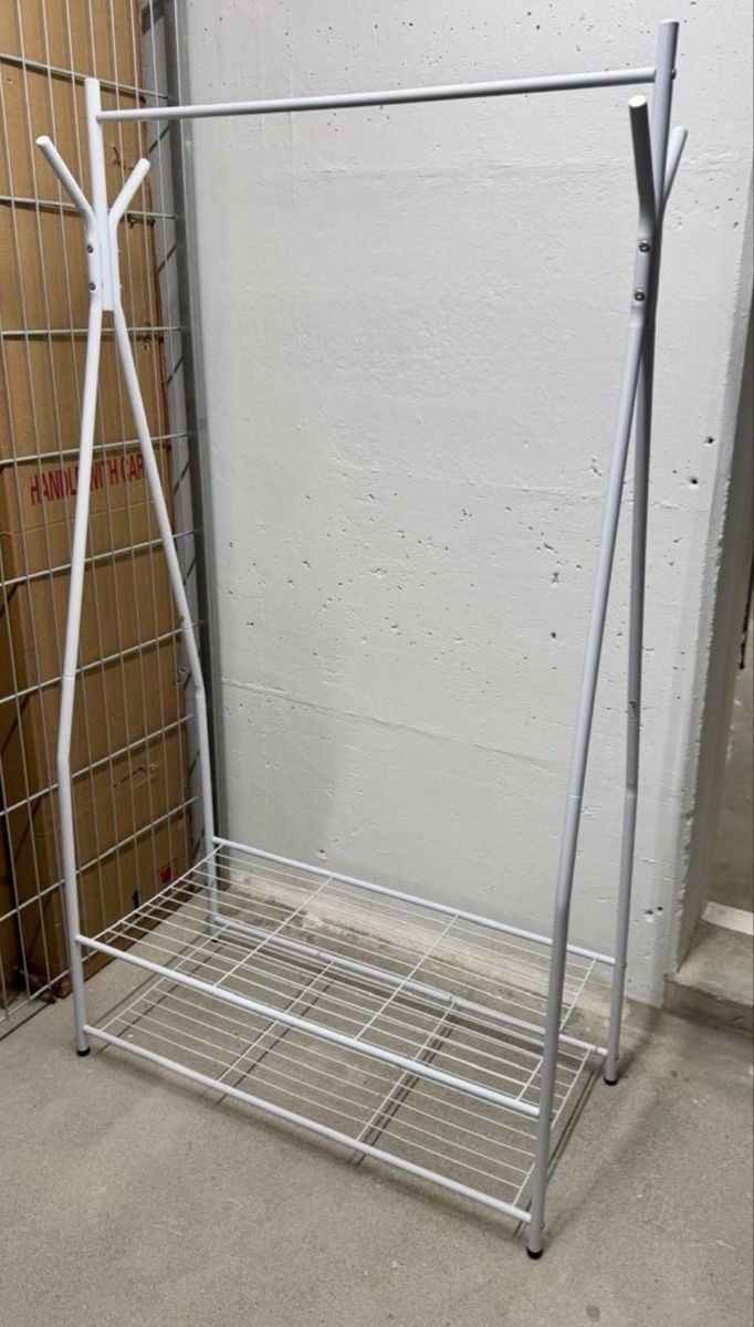 Altro in Decorazioni & Accessori: Kleiderständer  – Usato da Zürich venduto da yoshi27