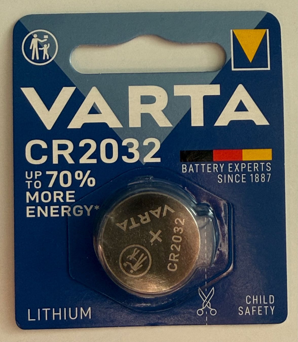 Varta Accus & piles: Varta CR2032 – Neuf avec emballage d'origine à Langwiesen par hugo201l