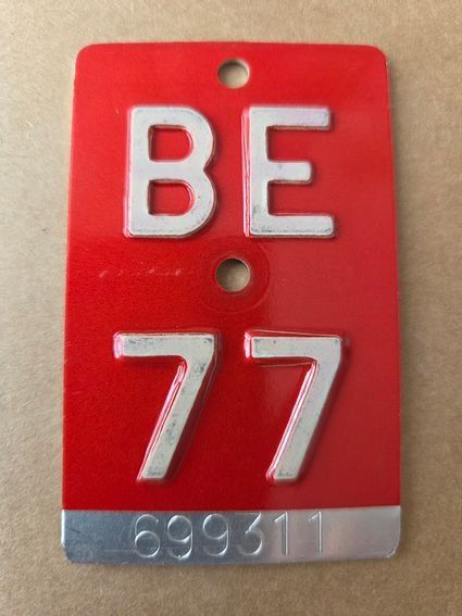Sachs Insegne: Velonummer BE 77 plaque velo – Usato da Schenkon venduto da Uhu007