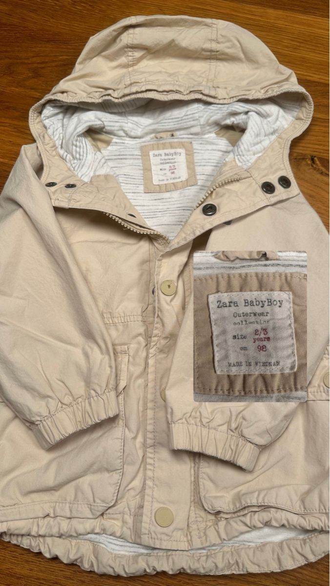 Zara Giacche & Cappotti: Übergangsjacke Zara – Usato da Mels venduto da _sabrina92