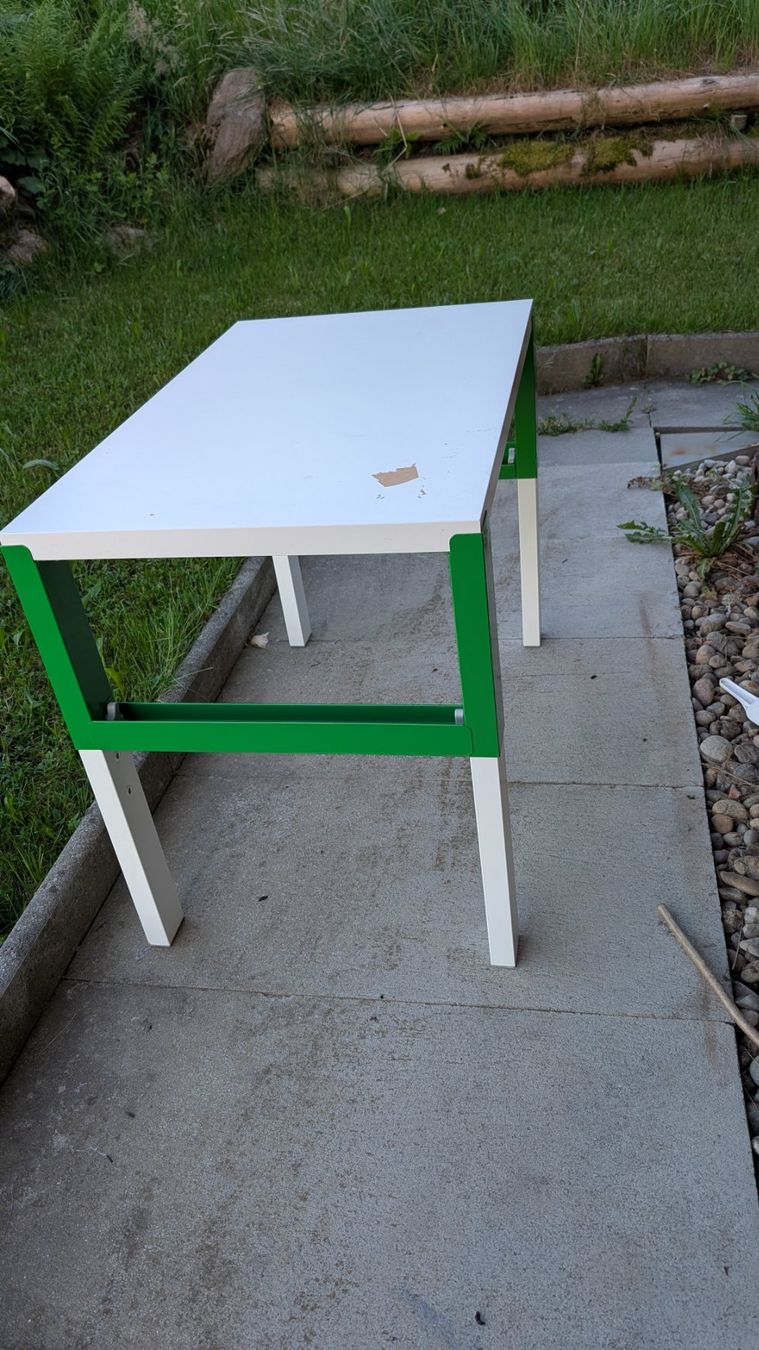 Ikea Tische: IKEA PAHL Kindertisch mit Gebrauchsspuren, – Gebraucht aus Schwarzenberg LU von weitwerker2