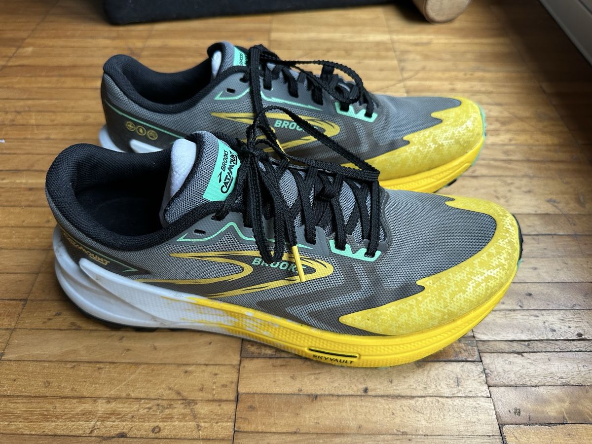 Brooks Herrenschuhe: Brooks 42.5 Trailrunning  Catamount  – Gebraucht aus zürich von Mformat