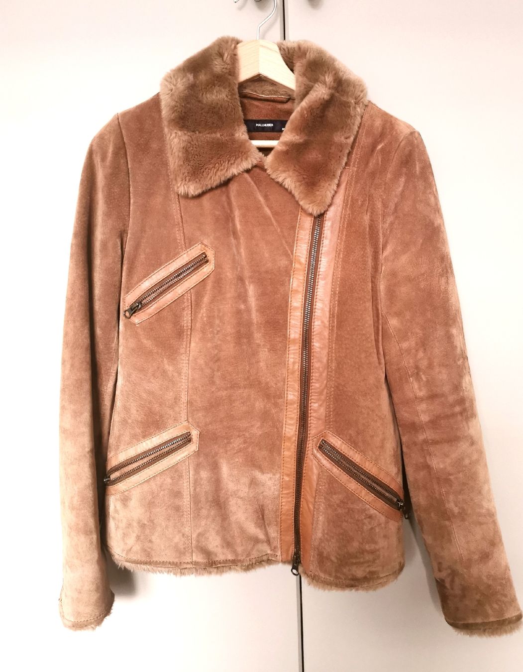 Hallhuber Giacche: Warme Lederjacke Gr. 36 Echtleder Hallhuber – Usato da uster venduto da colorpw