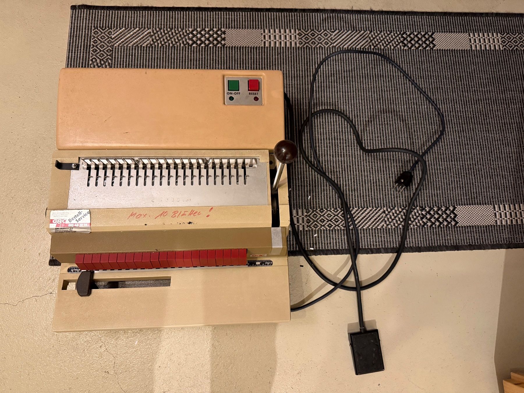 Macchine rilegatrici: Elektrische Bindemaschine / Heftmaschine – Usato da Wagen venduto da oOrwell 1