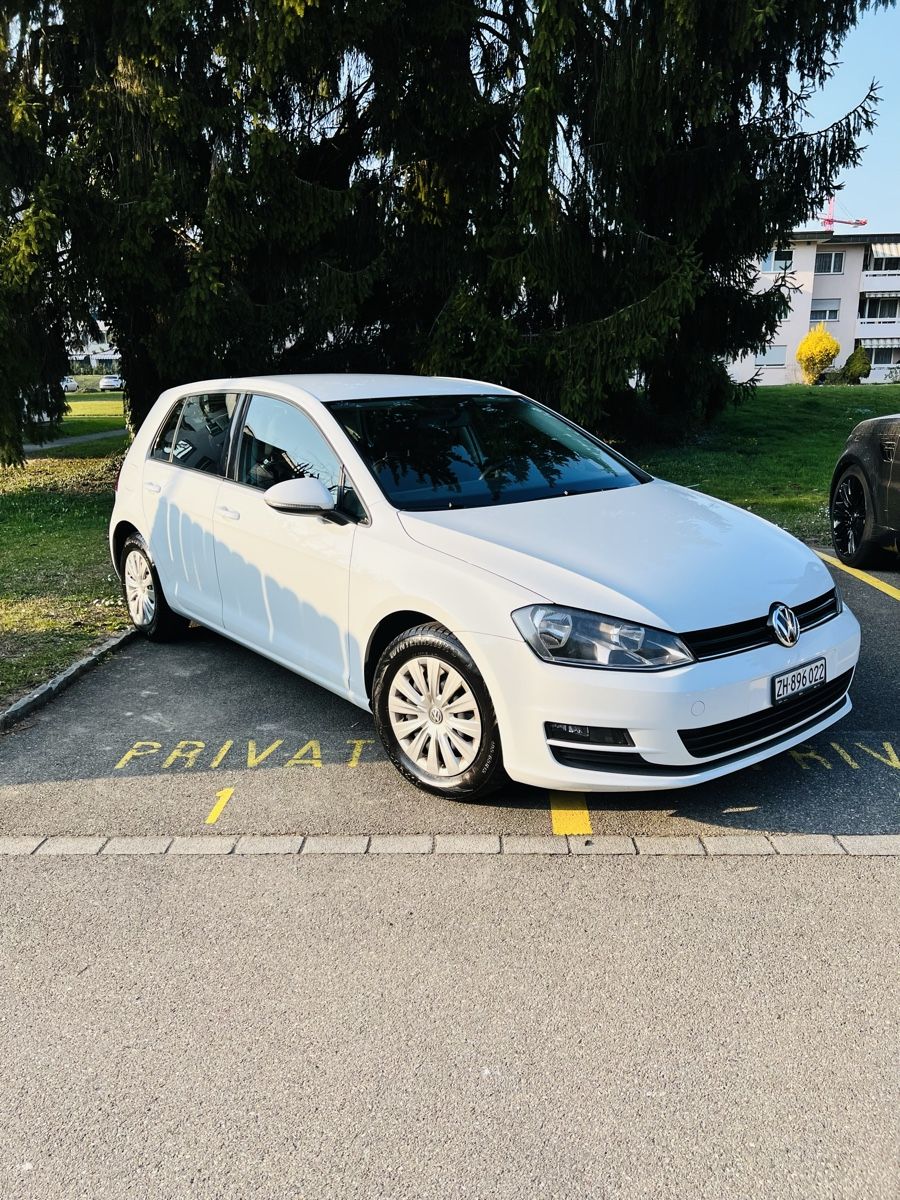 VW Automobili: VW GOLF 7   1.6 Diesel – Usato da Urdorf venduto da Faz_19 8