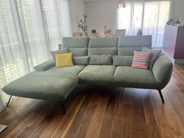 Gemütliches Ecksofa aus Cord / Olivgrün