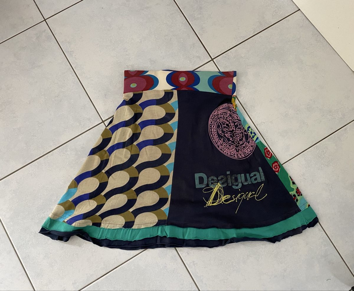Desigual Gonne: 2 jupes Desigual – Usato da etoy venduto da fca027 1