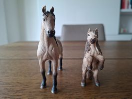 Schleich Pferde: Stute und Fohlen - gut erhalten