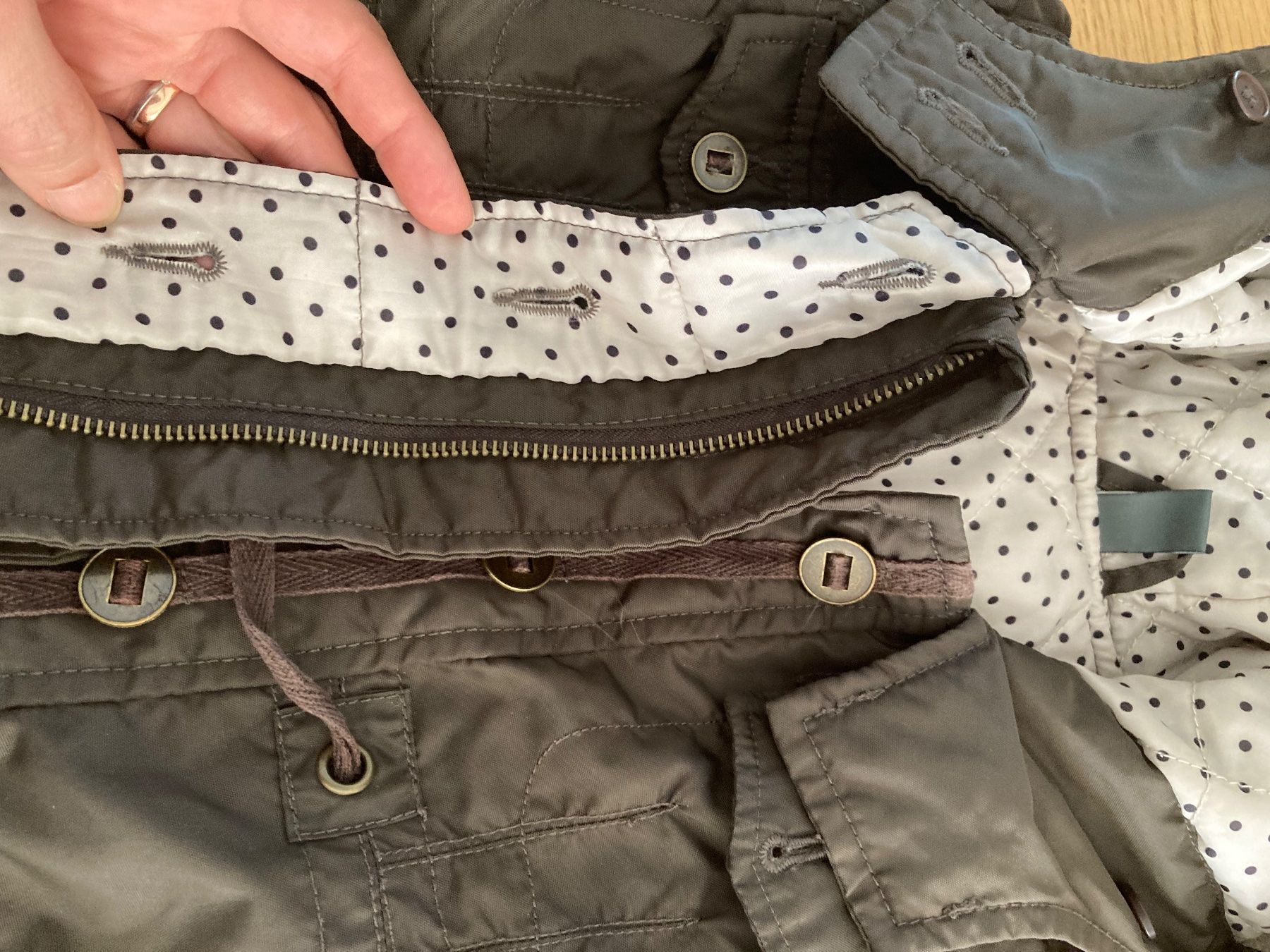 Giacche & Cappotti: Lange Winterjacke Grösse 110, braun – Usato da Menziken venduto da Ale.burri 2