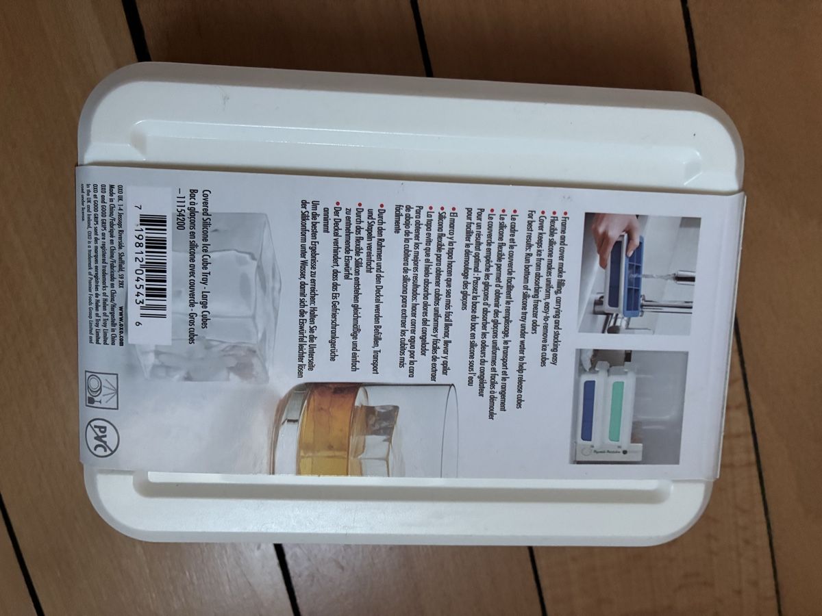 Oxo Contenitori & Simili: Oxo Good Grip Silicone Ice Cub Tray – Nuovo e nell'imballaggio originale da Zürich venduto da ffabove1990 1