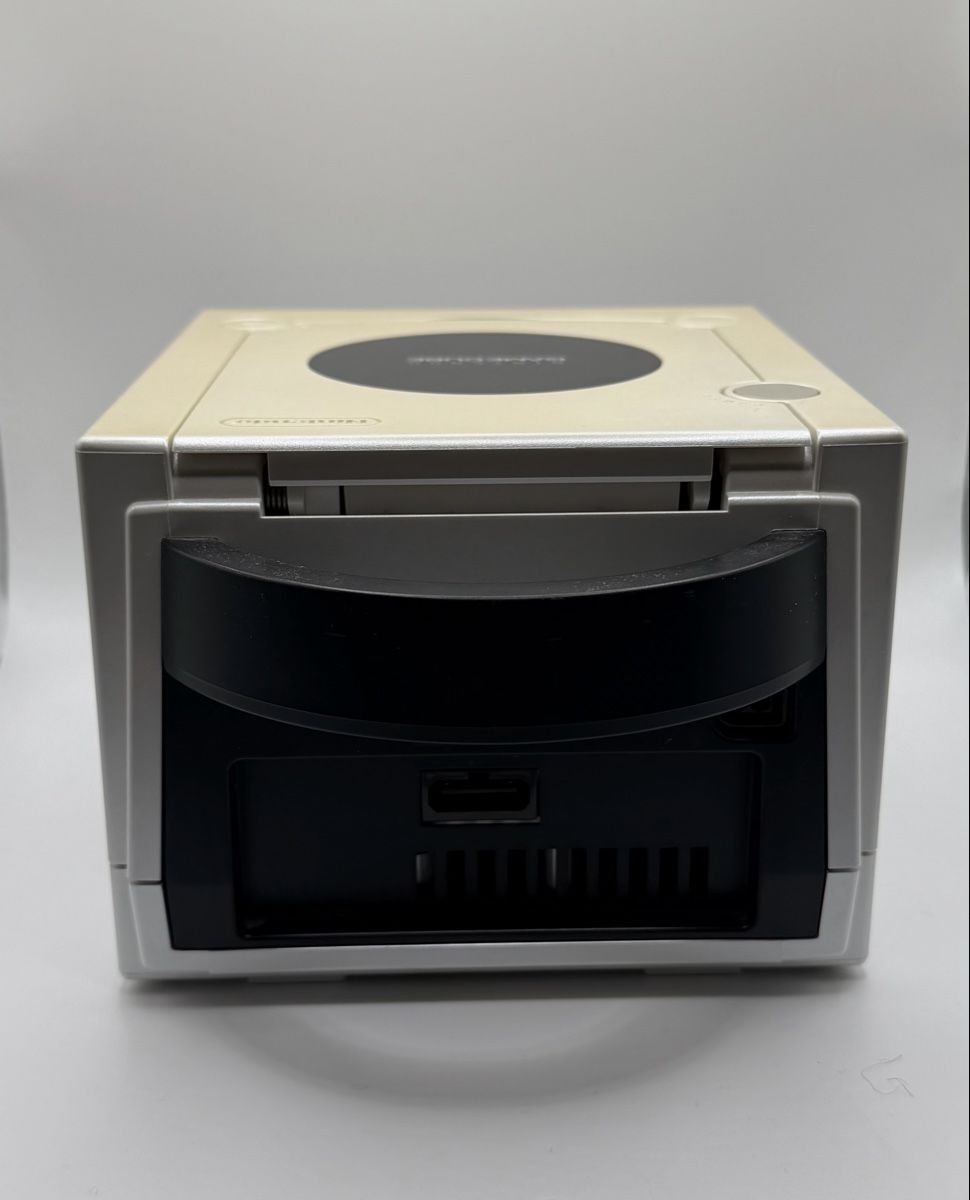 Nintendo Console: Nintendo Gamecube Pearl White Edition  – Usato da Carrouge VD venduto da RETRO-GAME-97 1