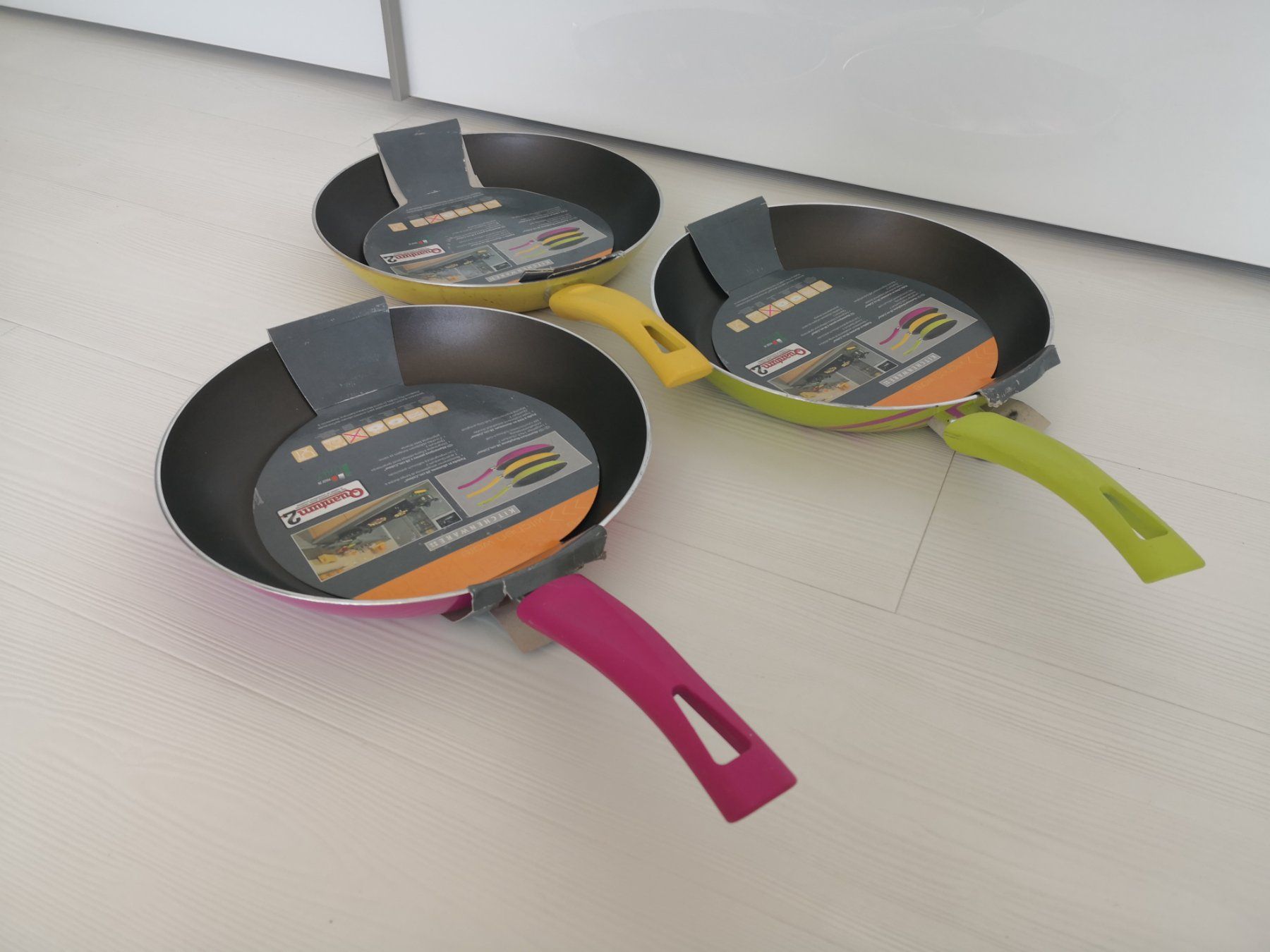 Padelle: 🤩3 STK: PFANNEN-SET KITCHENWARE – Usato da Olten venduto da Naja-Twins-Twins 3
