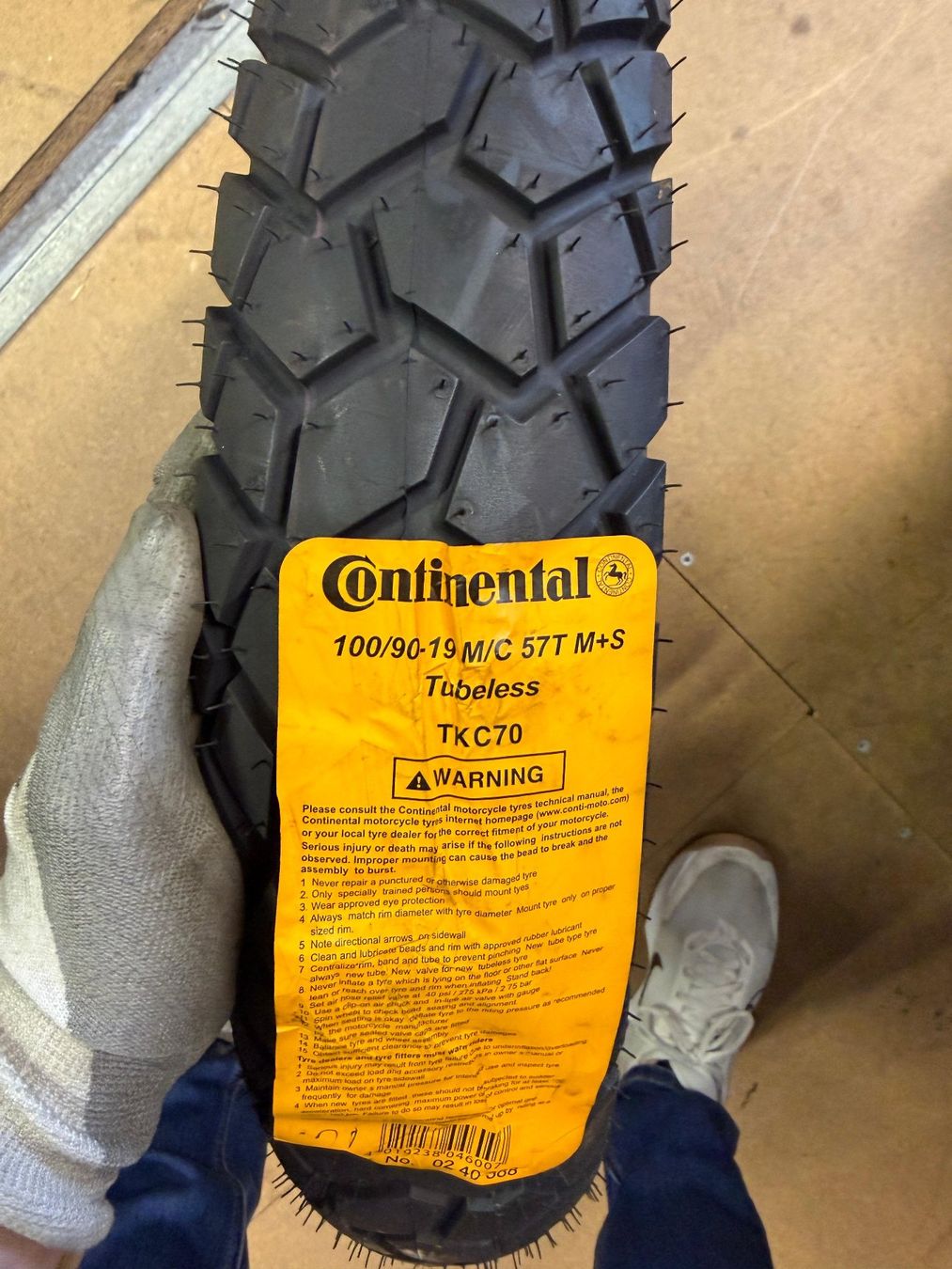 Continental Pneumatici & Ruote complete: Continental TKC70 100/90-19 57T DOT0721 – Nuovo (secondo la descrizione) da Otelfingen venduto da ccracing