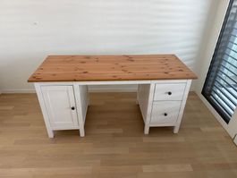 Bureau IKEA HEMNES, pin massif blanc/brun clair — 160 CHF