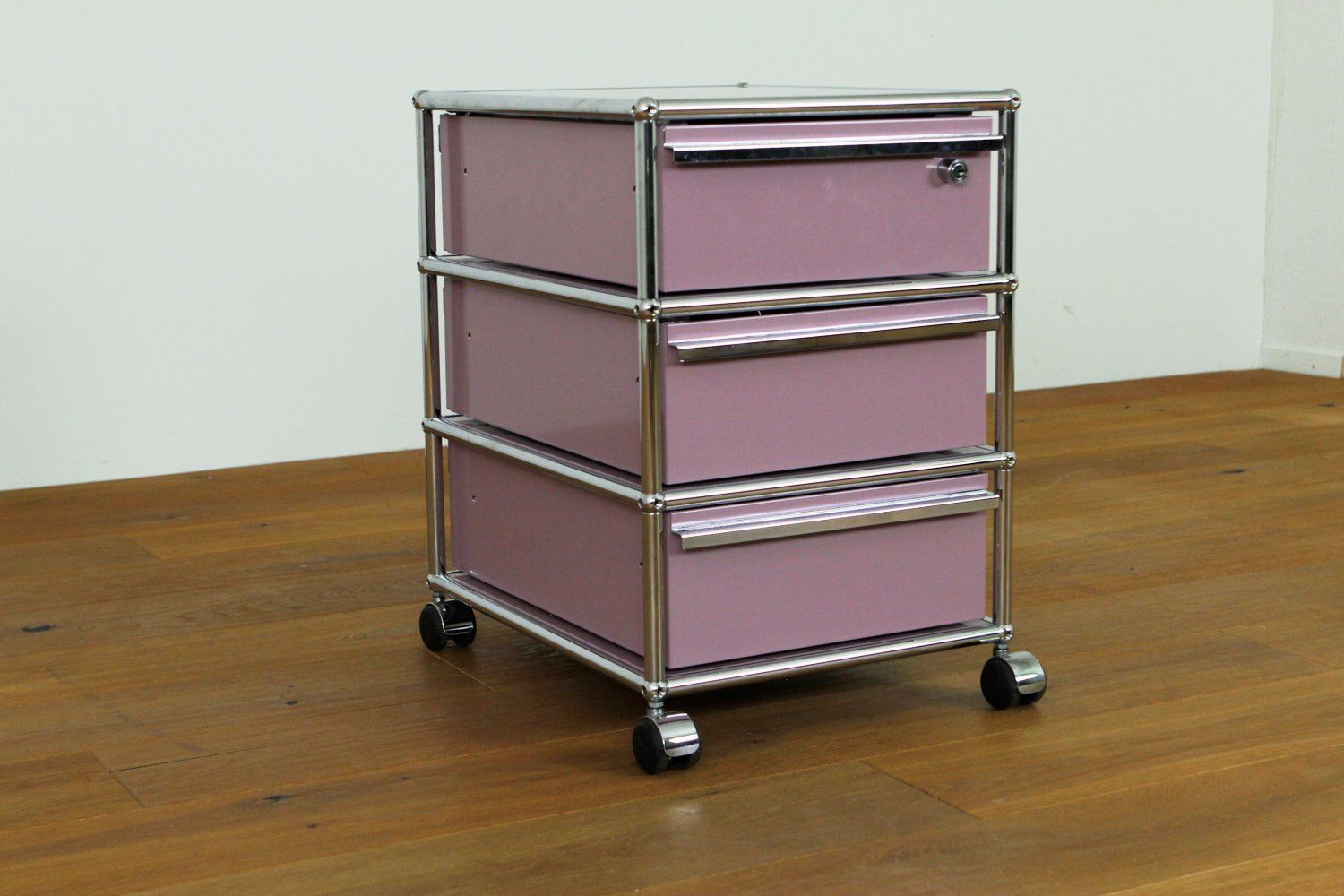 USM Korpus: USM Haller Rollkorpus // UPCYCLED // NEUE FARBEN – Neu (gemäss Beschreibung) aus Affoltern am Albis von StudioStandard 4