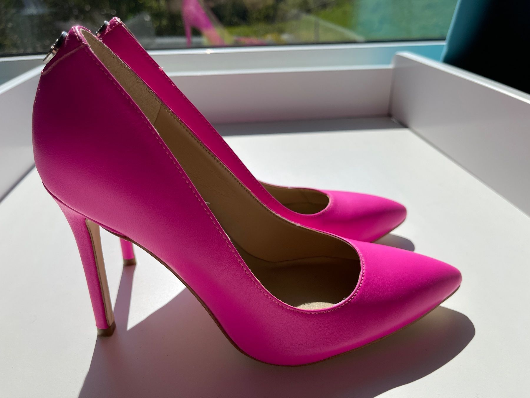 Guess Damenschuhe: NEU! Guess High Heels Gr. 36 – Neu und originalverpackt aus Schönenwerd von d.chiara 1