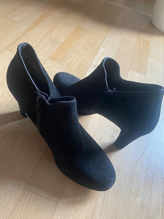 Scarpe da donna: Neue Paul Green Stiefelette 39 – Usato da Basel venduto da Arista03