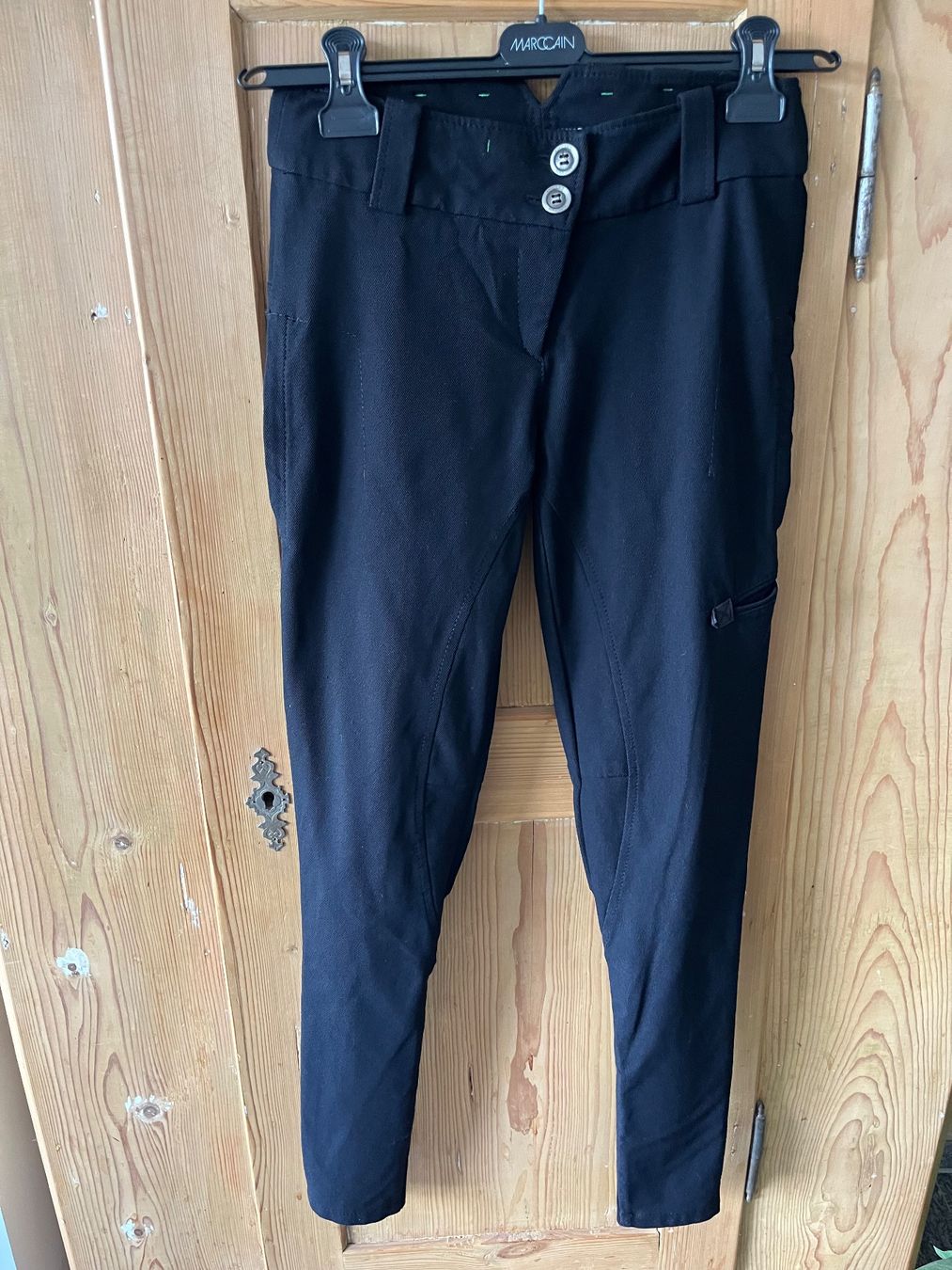 Marc Cain Hosen: Extravagante Marc Cain Hose Grösse 2 – Gebraucht aus Hergiswil NW von Primia