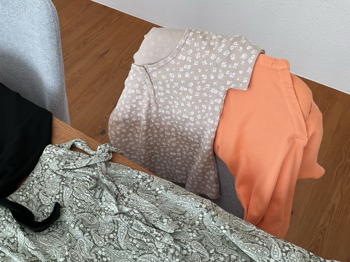 Lotti di vestiti: Schönes Kleiderpaket passend zu Gr. 36/38  – Usato da Bern venduto da kano68 5