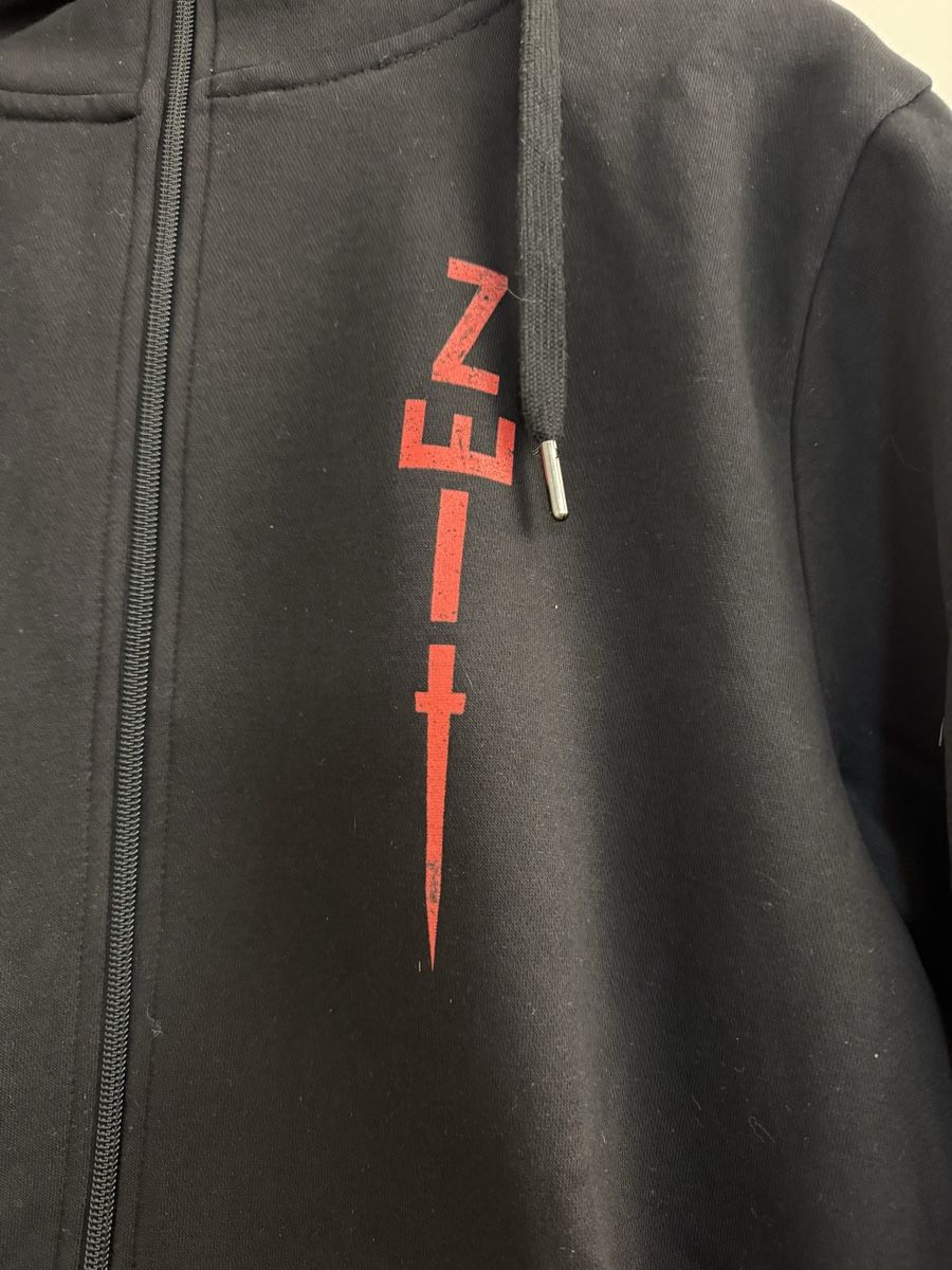 Giacche: Rammstein Hoodie Jacke Zeit – Nuovo (secondo la descrizione) da Mettmenstetten venduto da _4_YOU_ 1