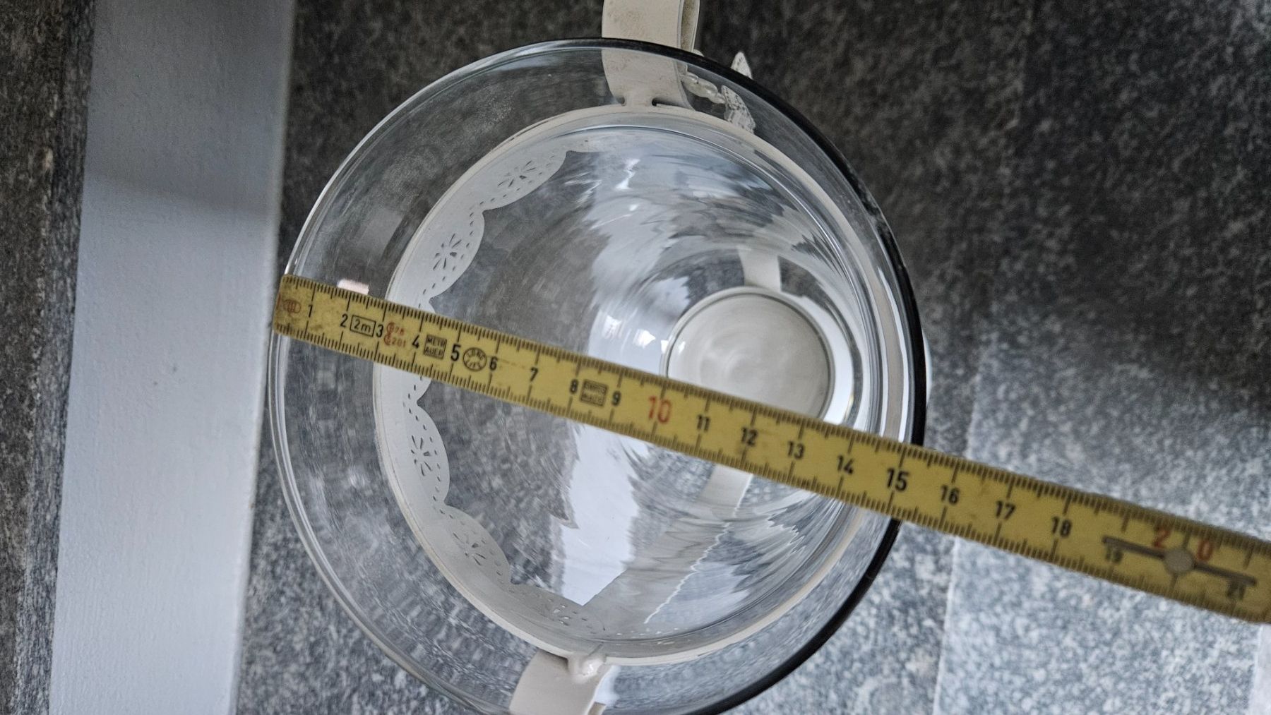 Portacandele: Vaso porta candele con supporto e base in metallo bianco – Usato da Melano venduto da H-Sara 2