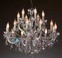 18-Arm Kronleuchter mit Swarovski Kristallen