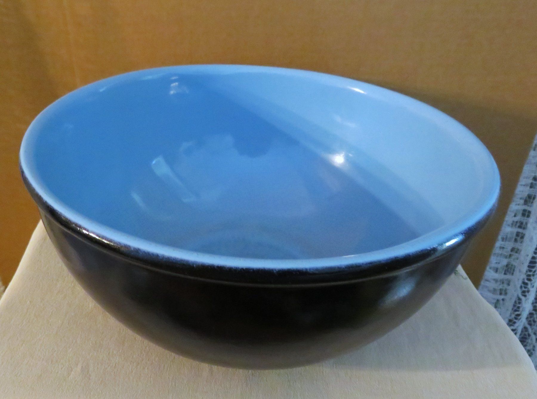 Rössler Ciotole: Vintage-Schale in Schwarz und Blau – Usato da Pfungen venduto da arteo
